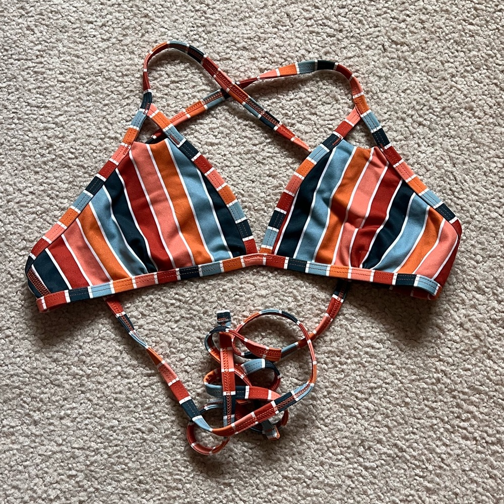 Jolyn Finn Top!